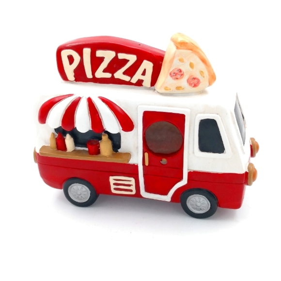 Ceramic Pizza shop bus decor